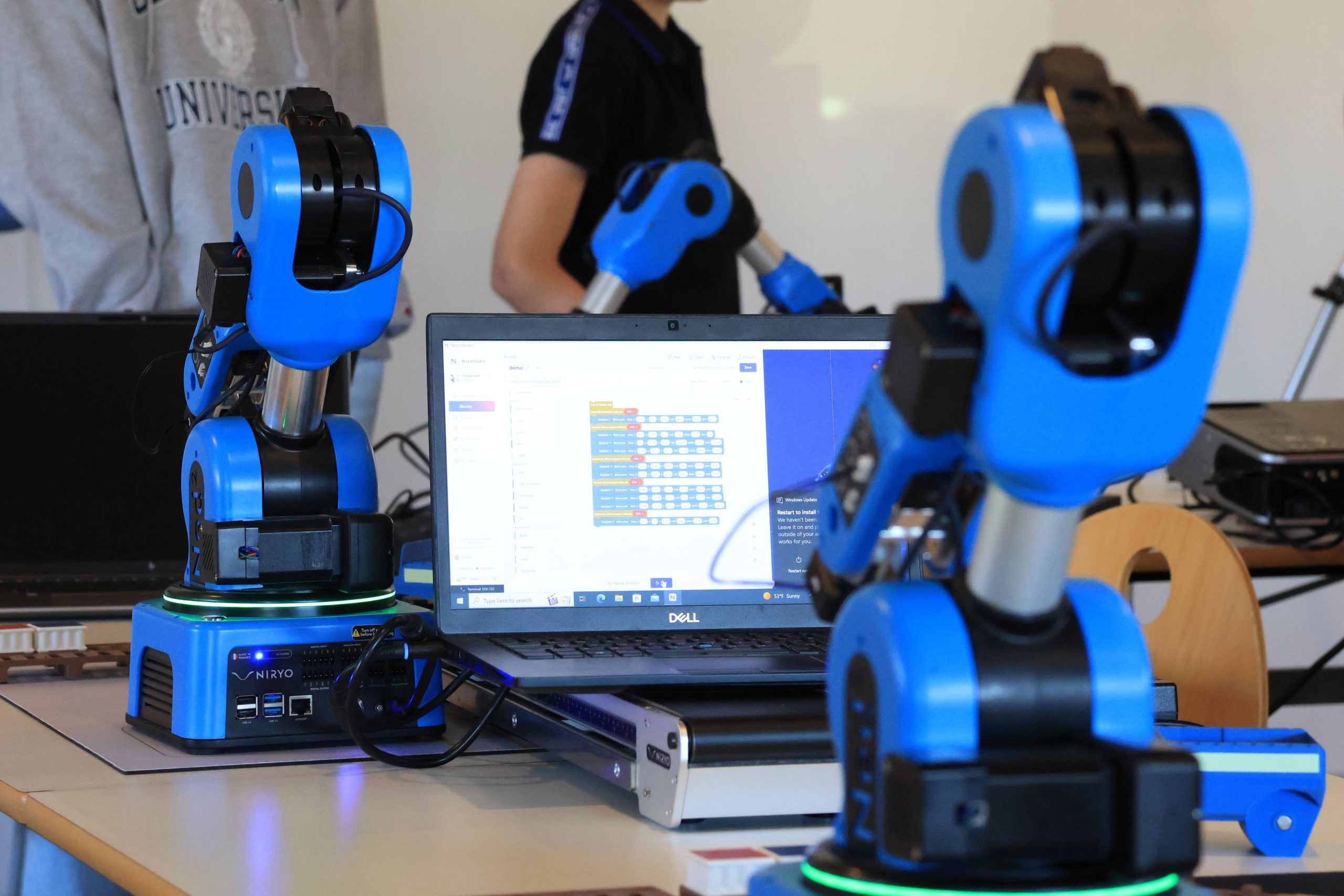 How does a robotic arm work, from theory to practice?
